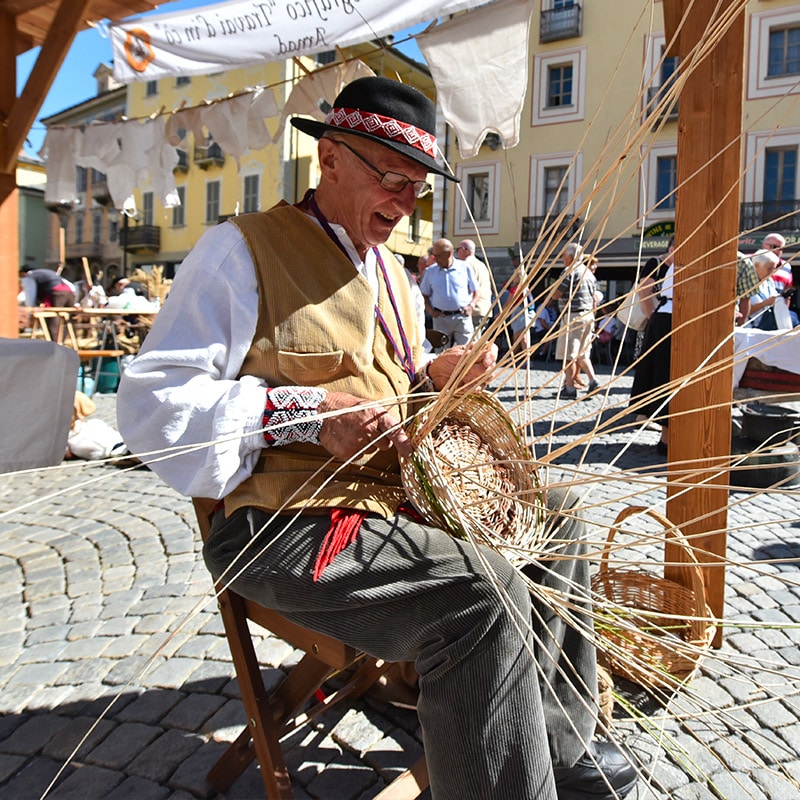 The Summer Fair - La Saint Ours